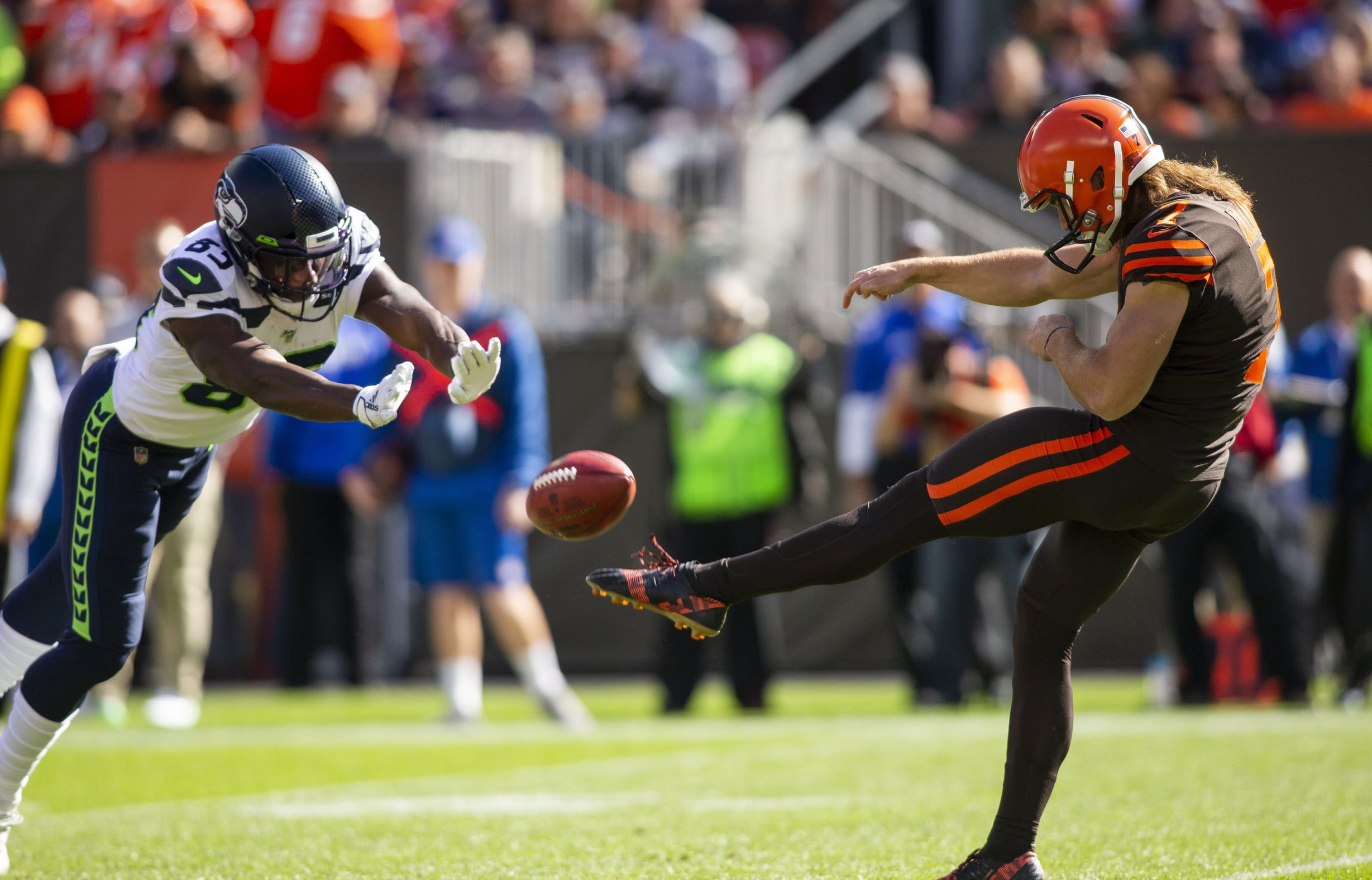 LOOK Browns P Jamie Gillan looks absolutely yoked