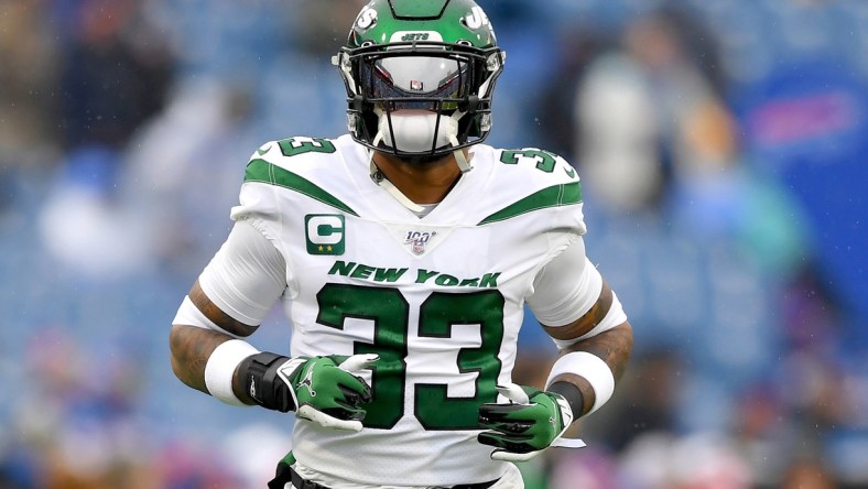 Jets safety Jamal Adams posting before a game against the Bills.