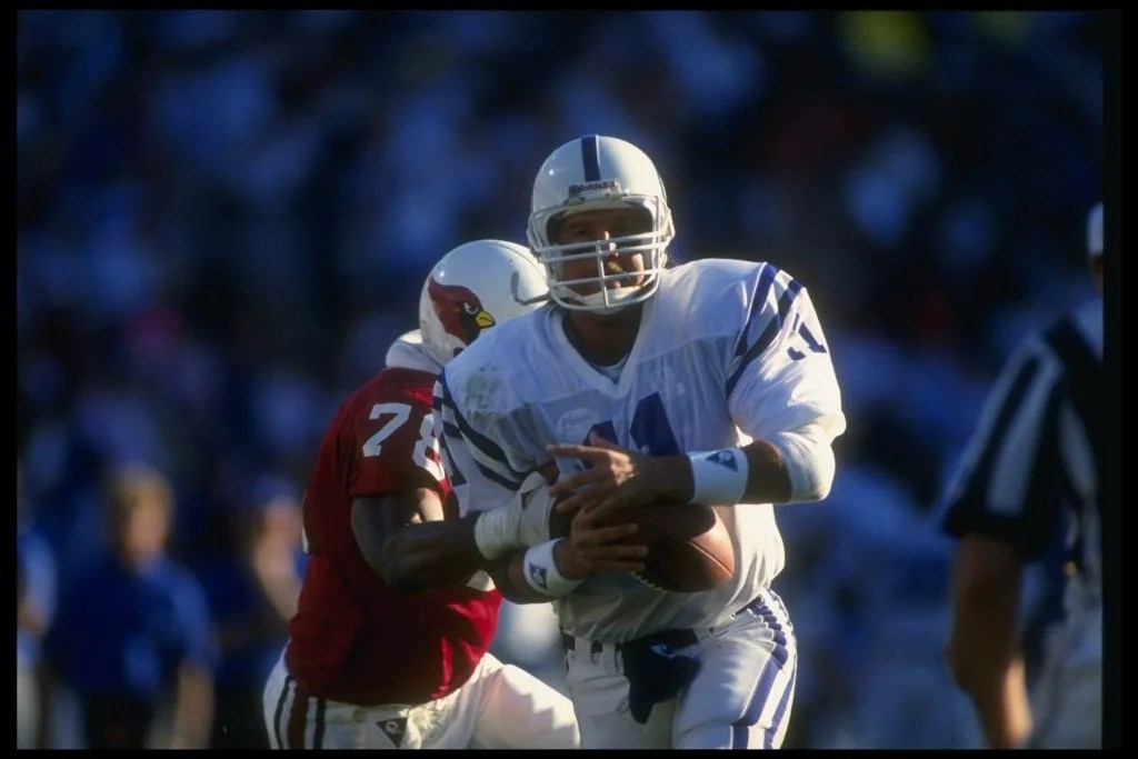 Colts quarterback Jeff George fumbles