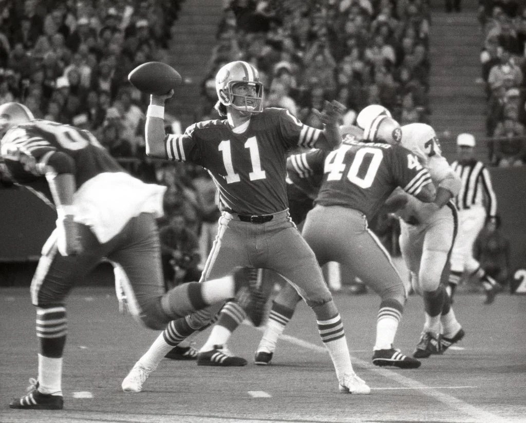 San Francisco 49ers quarterback Steve Spurrier throws a pass