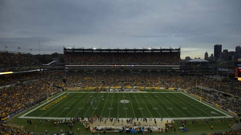 Heinz FIeld on gameday