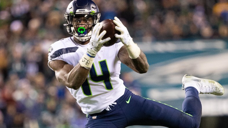 D.K. Metcalf catches touchdown