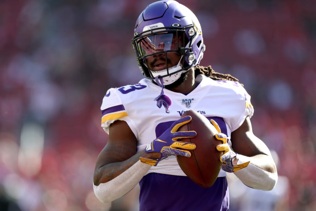 Despite contract stalemate, Vikings star Dalvin Cook will report to
