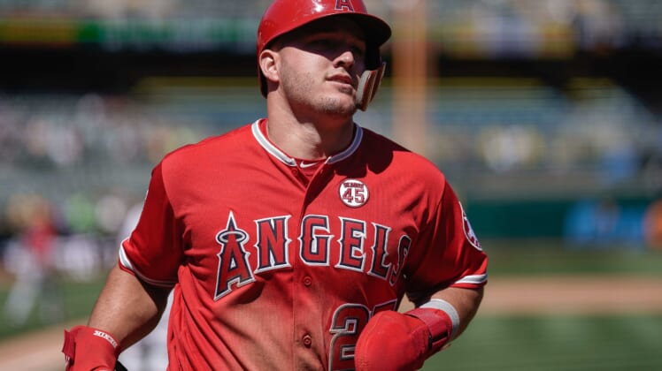 Angels OF Mike Trout jogs around bases