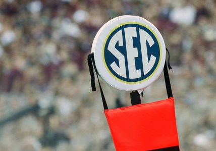 SEC officially adds Oklahoma Sooners, Texas Longhorns