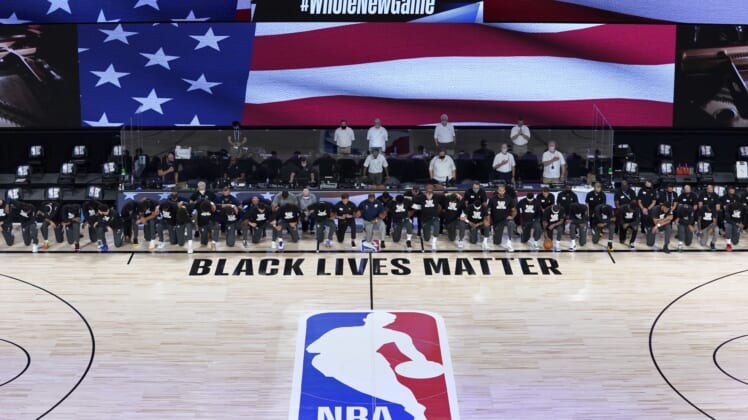 Jazz and Pelicans kneel during national anthem before NBA game