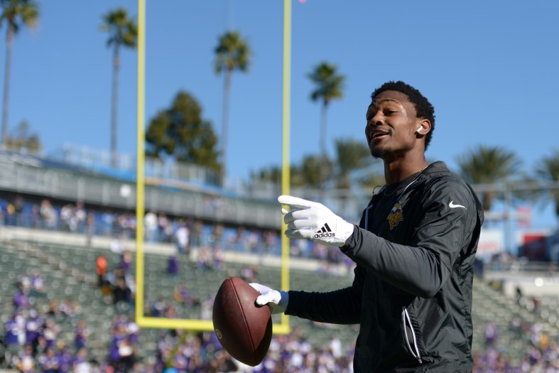 Bills receiver Stefon Diggs discussed playing amid COVID-19