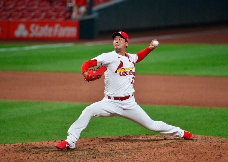 Cardinals closer Kwang-Hyun Kim
