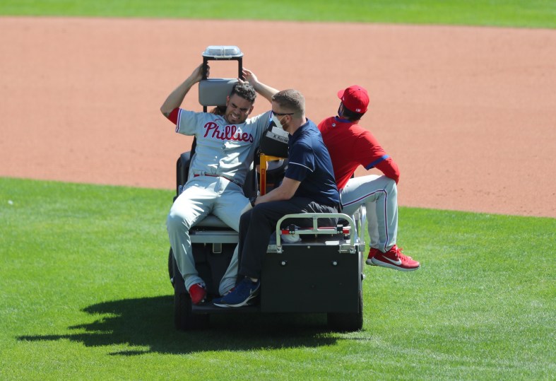 Philadelphia Phillies pitcher Jose Alvarez carted off field with groin injury