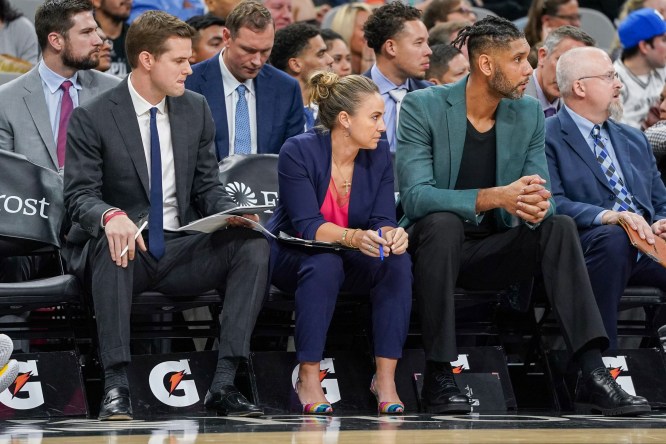 San Antonio Spurs news: Tim Duncan, Becky Hammon