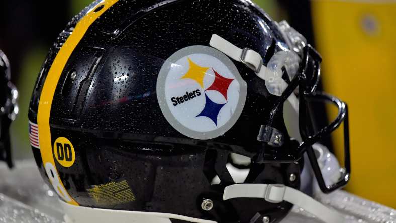 Pittsburgh Steelers helmet