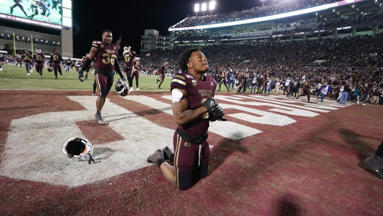 Mississippi State RB Kylin Hill during game against Mississippi.