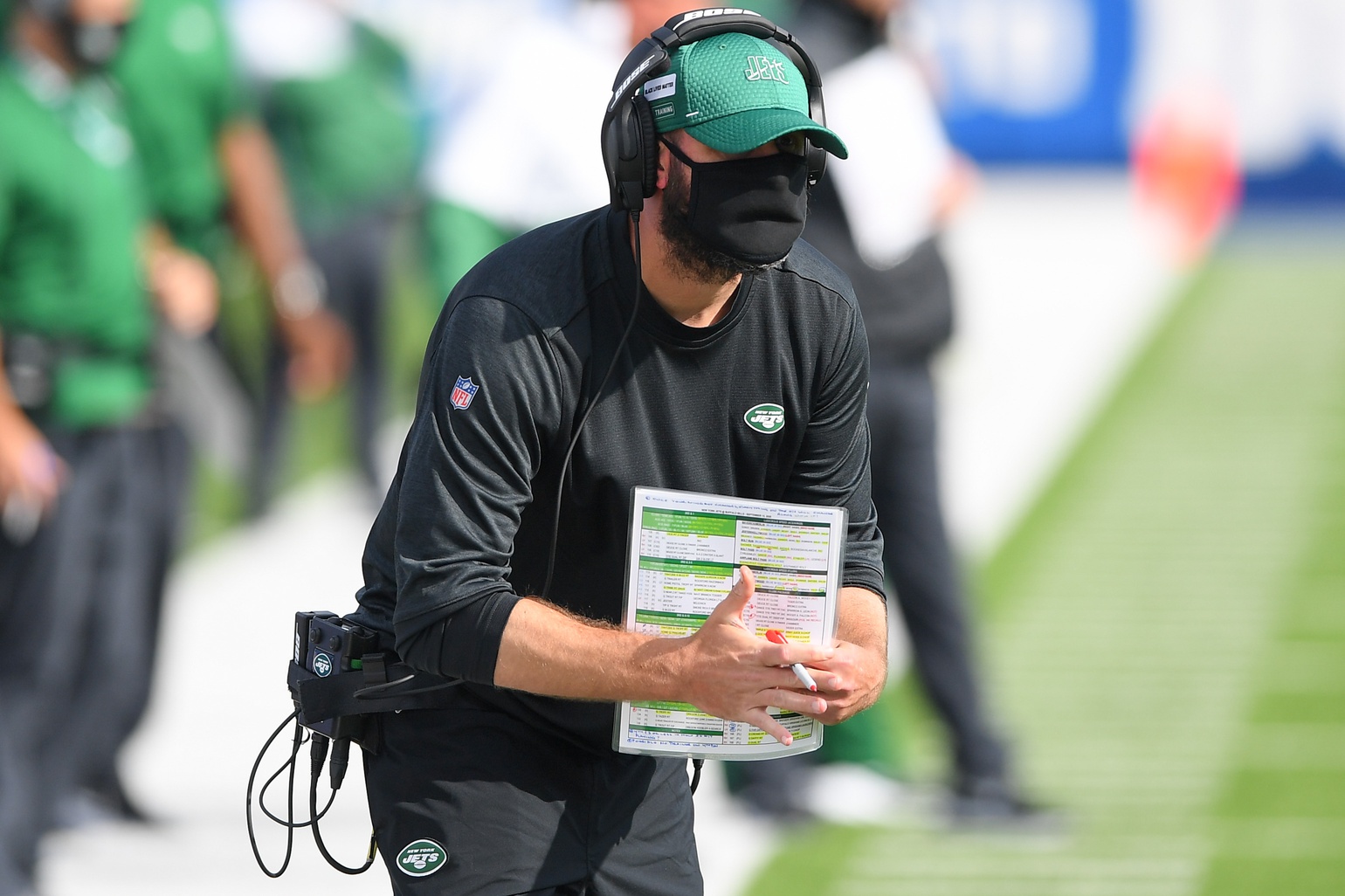 Jets-Adam-Gase-During-NFL-game-against-Bills