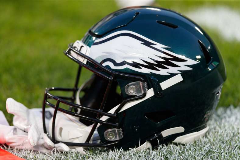Philadelphia Eagles helmet during game against Packers