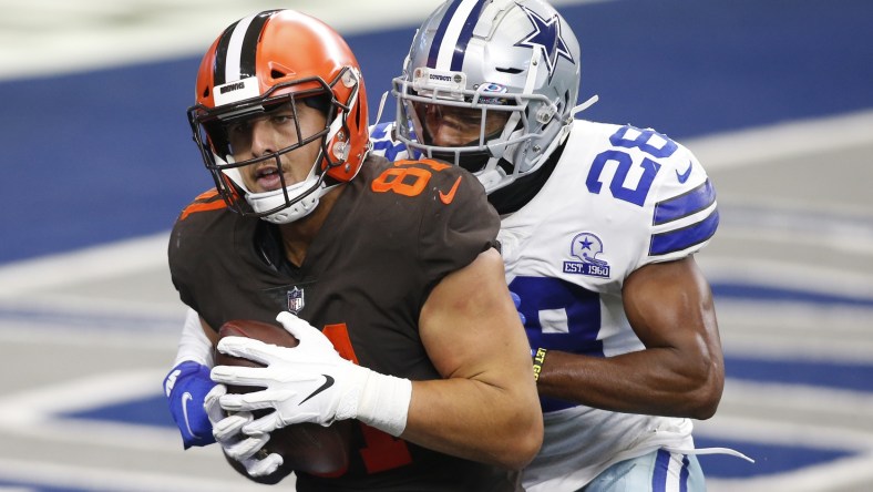 Browns TE Austin Hooper scores TD against Cowboys