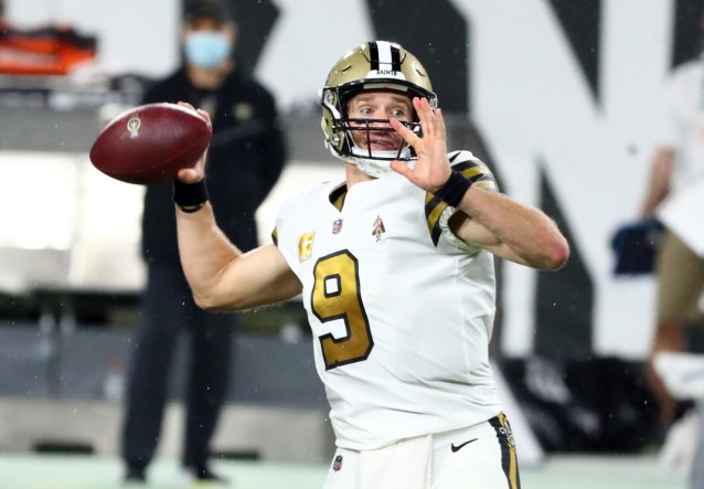 Brees to miss at least 3 games after Saints place him on IR