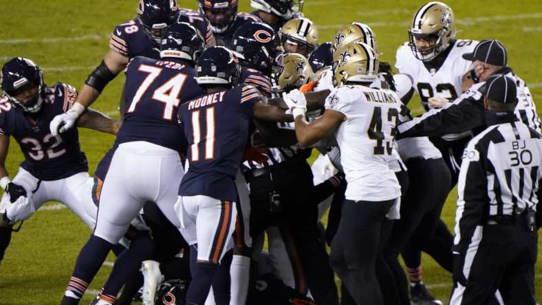 Bears' Javon Wims and Saints Chauncey Gardner-Johnson fight