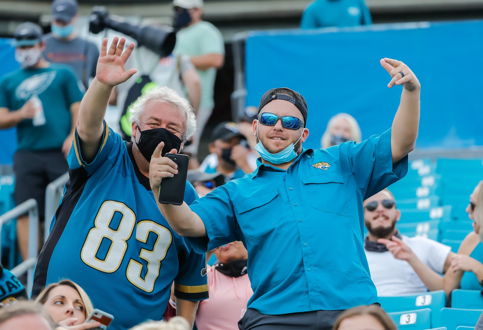 Jacksonville Jaguars' fans cheer after Chicago Bears score go-ahead to...
