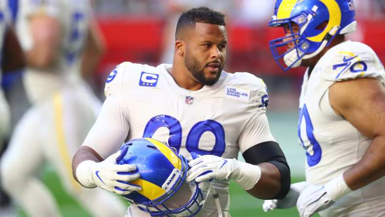 Aaron Donald assault accuser recants, lawyer apologizes