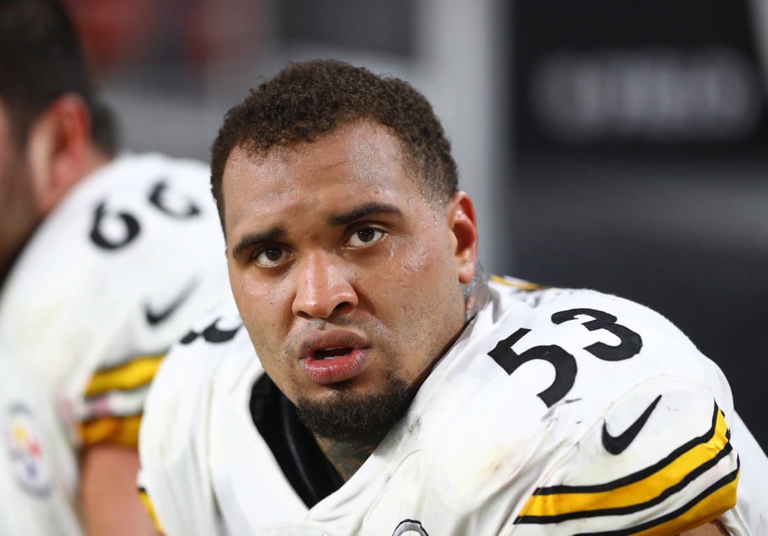 Dec 8, 2019; Glendale, AZ, USA; Pittsburgh Steelers center Maurkice Pouncey (53) against the Arizona Cardinals at State Farm Stadium. Mandatory Credit: Mark J. Rebilas-USA TODAY Sports