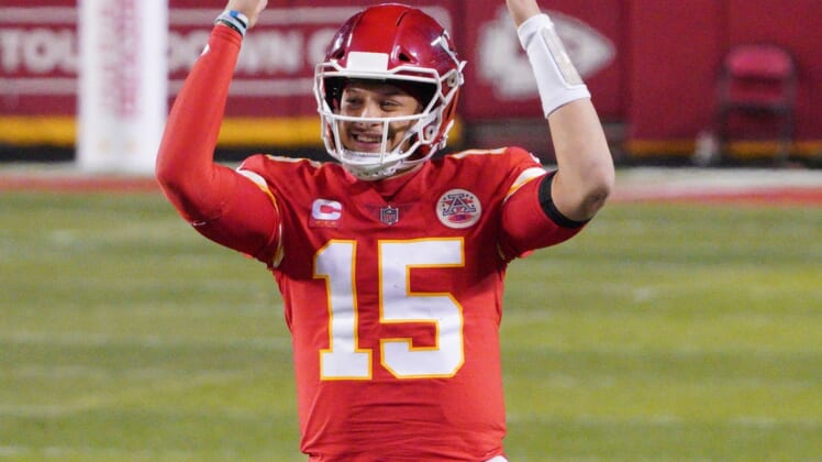 Patrick Mahomes to save Kansas City Chiefs $17 million in cap space