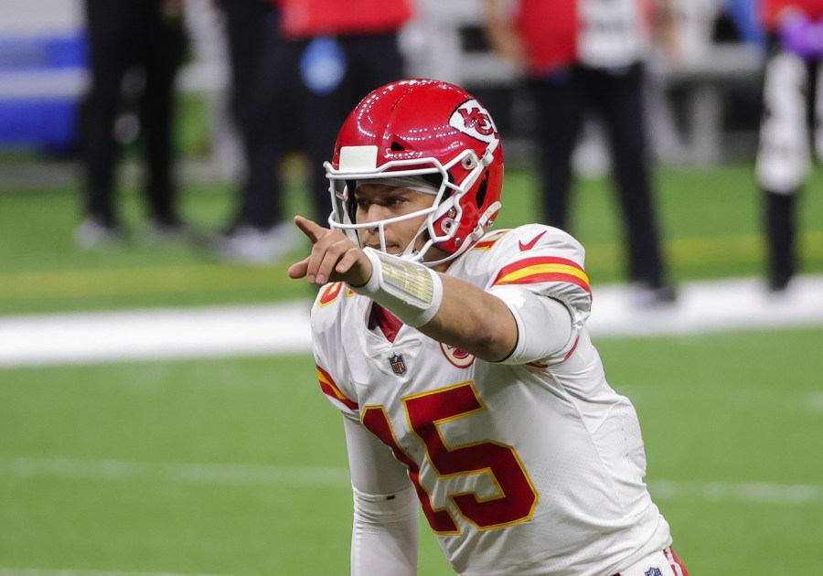 Chiefs' Mahomes in concussion protocol after playoff win