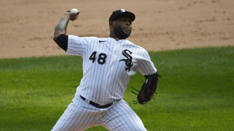 Sep 17, 2020; Chicago, Illinois, USA; Chicago White Sox relief pitcher Alex Colome (48) pitches against the Minnesota Twins during the ninth inning at Guaranteed Rate Field. Mandatory Credit: David Banks-USA TODAY Sports