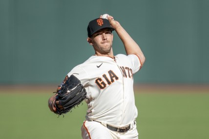 September 25, 2020; San Francisco, California, USA; San Francisco Giants starting pitcher Tyler Anderson (31) pitches against the San Diego Padres during the first inning of game one of a double header at Oracle Park. Mandatory Credit: Kyle Terada-USA TODAY Sports