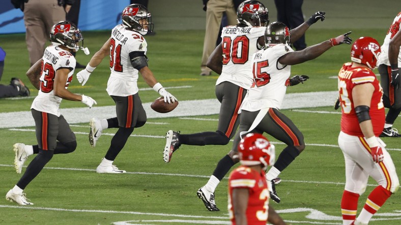 WATCH: Antoine Winfield Jr. grabs crazy INT in Super Bowl LV off Patrick Mahomes