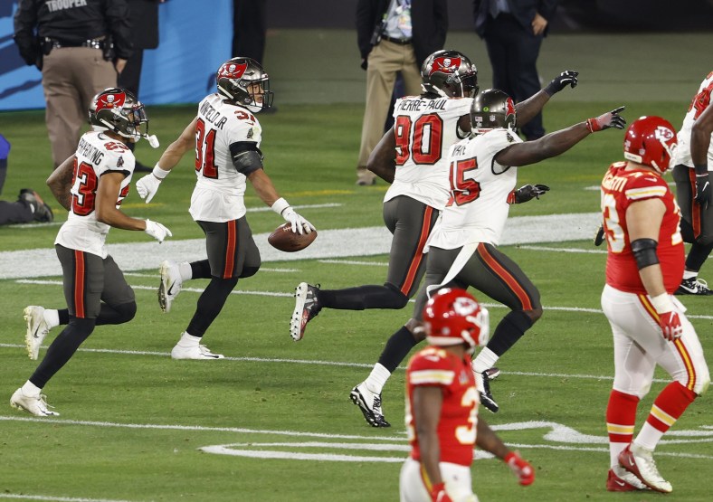 WATCH: Antoine Winfield Jr. grabs crazy INT in Super Bowl LV off Patrick Mahomes