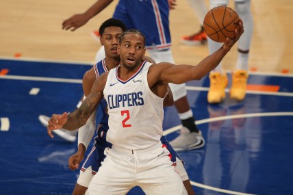 Kawhi Leonard agrees to huge four-year contract with Los Angeles Clippers