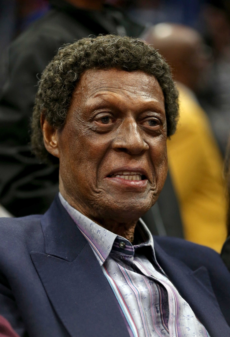 Nov 10, 2018; New Orleans, LA, USA; NBA Hall of Famer Elgin Baylor watches the game between the New Orleans Pelicans and the Phoenix Suns at the Smoothie King Center. Mandatory Credit: Chuck Cook-USA TODAY Sports