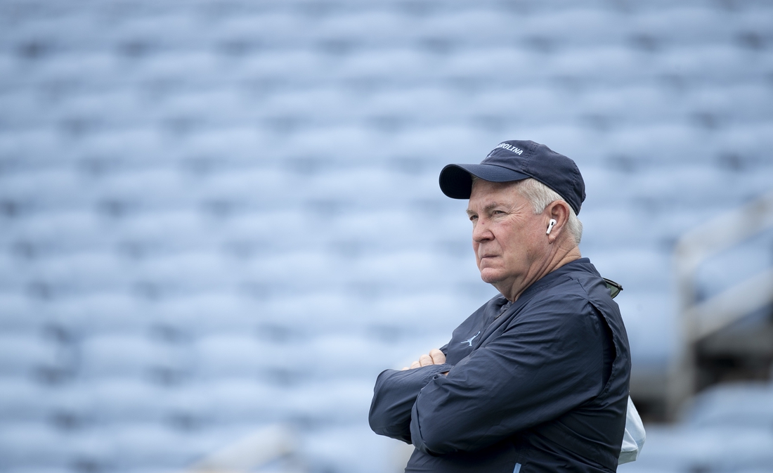 Sept 12, 2020, Chapel Hill, NC, USA; North Carolina head coach Mack Brown watches his team warm up for the Tar Heels' game against Syracuse on Saturday, September 12, 2020 in Chapel Hill, N.C.. Mandatory credit: Robert Willett/Pool Photo via USA TODAY Sports