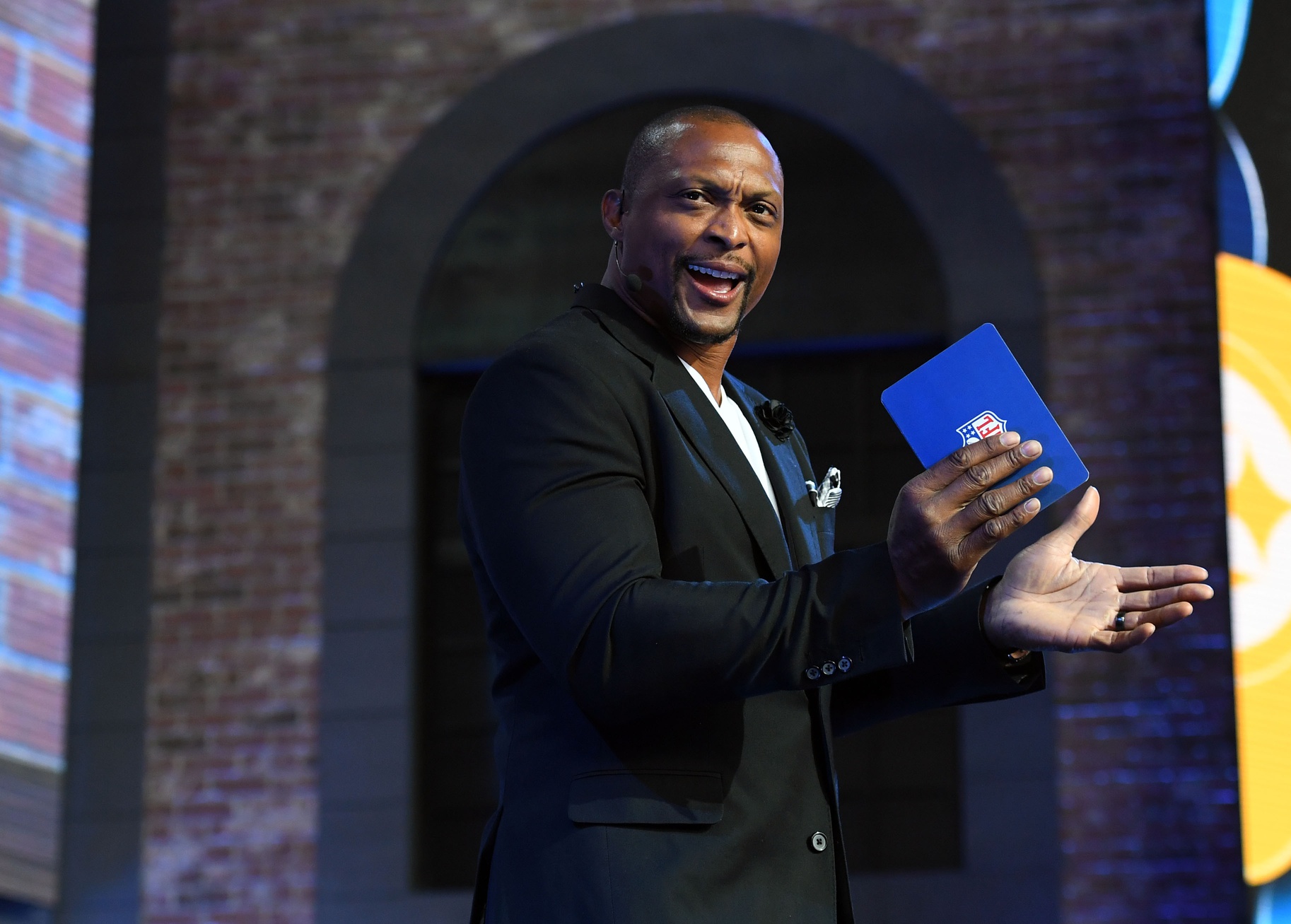 Sportsnaut exclusive: Eddie George talks Bud Dupree signing, Titans' 2021 outlook