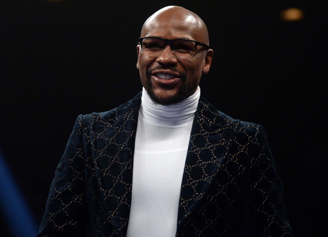 Jan 19, 2019; Las Vegas, NV, USA; Floyd Mayweather looks on prior to the Badou Jack (not pictured) and Marcus Browne (not pictured) WBA Interim & WBC Silver light heavyweight boxing match at MGM Grand Garden Arena. Mandatory Credit: Joe Camporeale-USA TODAY Sports