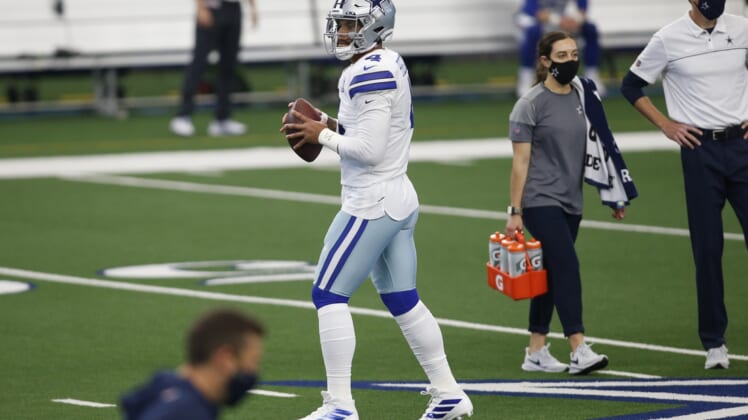 The Dallas Cowboys waited to extend Dak Prescott, Baltimore can't afford that with Lamar Jackson.