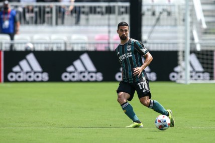 Apr 18, 2021; Fort Lauderdale, FL, Fort Lauderdale, FL, USA; Los Angeles Galaxy midfielder Sebastian Lletget (17) controls the ball against Inter Miami CF during the first half at DRV PNK Stadium. Mandatory Credit: Sam Navarro-USA TODAY Sports