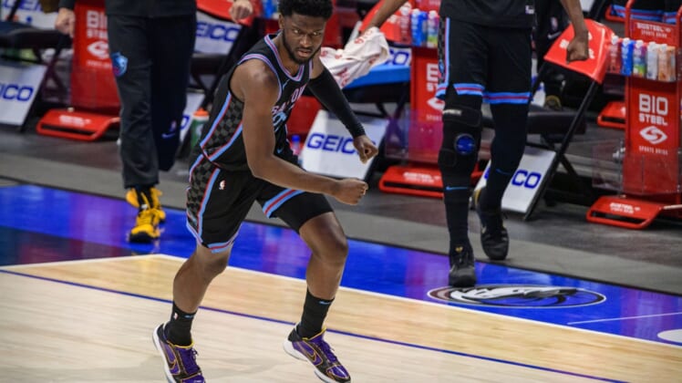 Apr 18, 2021; Dallas, Texas, USA; Sacramento Kings forward Chimezie Metu (25) in action during the game between the Dallas Mavericks and the Sacramento Kings at the American Airlines Center. Mandatory Credit: Jerome Miron-USA TODAY Sports
