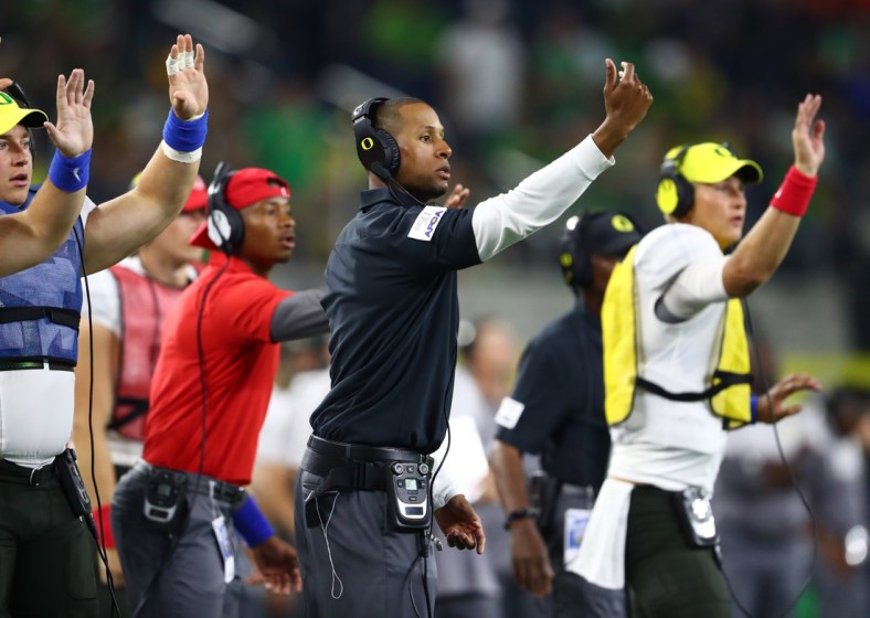 Aug 31, 2019; Arlington, TX, USA; Oregon Ducks wide receiver coach Jovon Bouknight on the sidelines during the game against the Auburn Tigers at AT&T Stadium. Mandatory Credit: Matthew Emmons-USA TODAY Sports