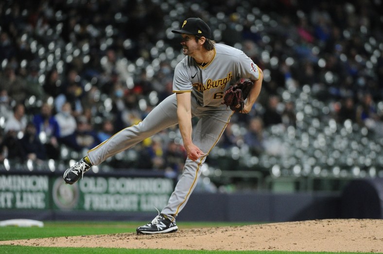 Apr 17, 2021; Milwaukee, Wisconsin, USA; Pittsburgh Pirates relief pitcher Sean Poppen (62) pitches in the fifth inning against the Milwaukee Brewers at American Family Field. Mandatory Credit: Michael McLoone-USA TODAY Sports