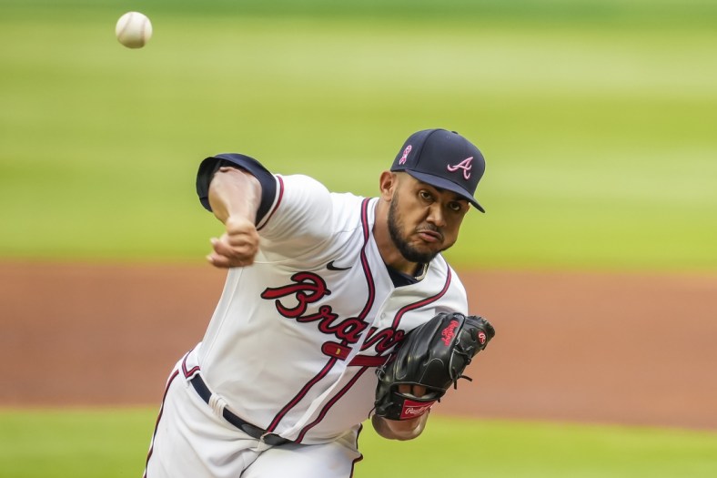 May 9, 2021; Cumberland, Georgia, USA; Atlanta Braves starting pitcher Huascar Ynoa (19) pitches against the Philadelphia Phillies during the first inning at Truist Park. Mandatory Credit: Dale Zanine-USA TODAY Sports