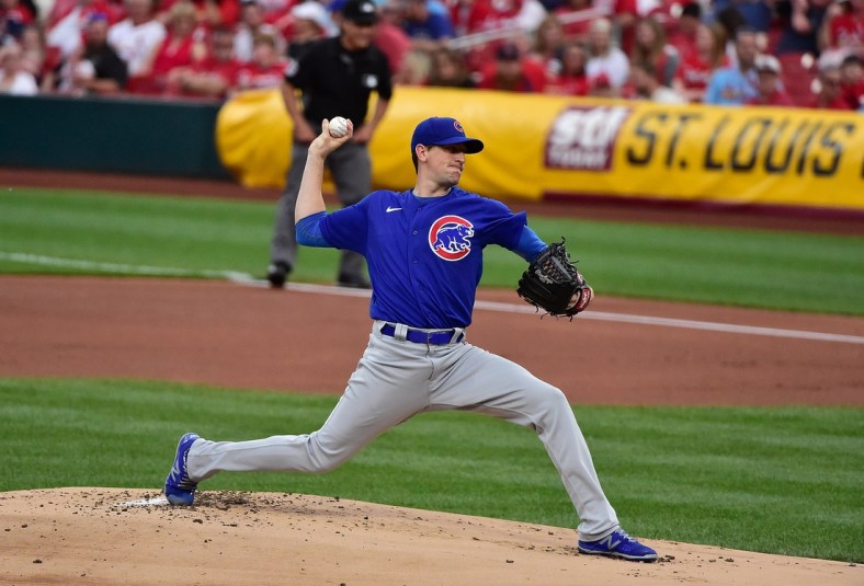 May 21, 2021; St. Louis, Missouri, USA; Chicago Cubs starting pitcher Kyle Hendricks (28) pitches during the first inning against the St. Louis Cardinals at Busch Stadium. Mandatory Credit: Jeff Curry-USA TODAY Sports