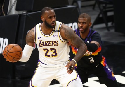 NBA world reacts to disastrous first half performance from the Los Angeles Lakers