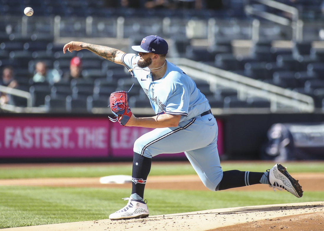 Alek Manoah blanks Yanks once again in 2022 season debut Monday