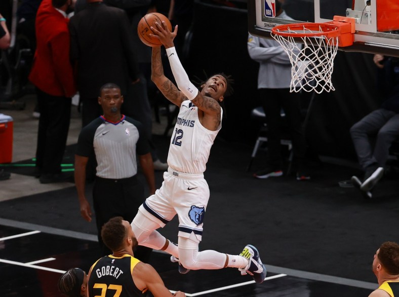 Ja Morant's parents were heckled during Grizzlies star's epic NBA playoff performance