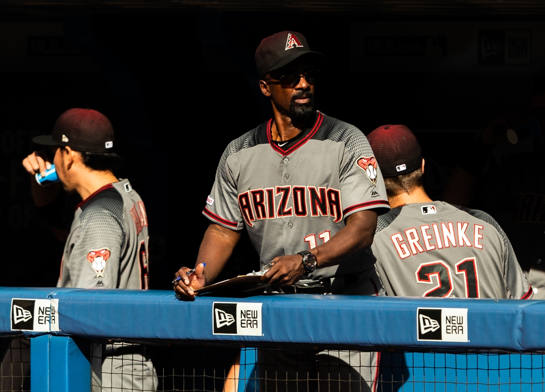 Arizona Diamondbacks part ways with hitting coaches