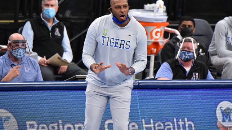 Feb 24, 2021; Memphis, Tennessee, USA; Memphis Tigers head coach Penny Hardaway during the first half against the Tulane Green Wave at FedExForum. Mandatory Credit: Justin Ford-USA TODAY Sports