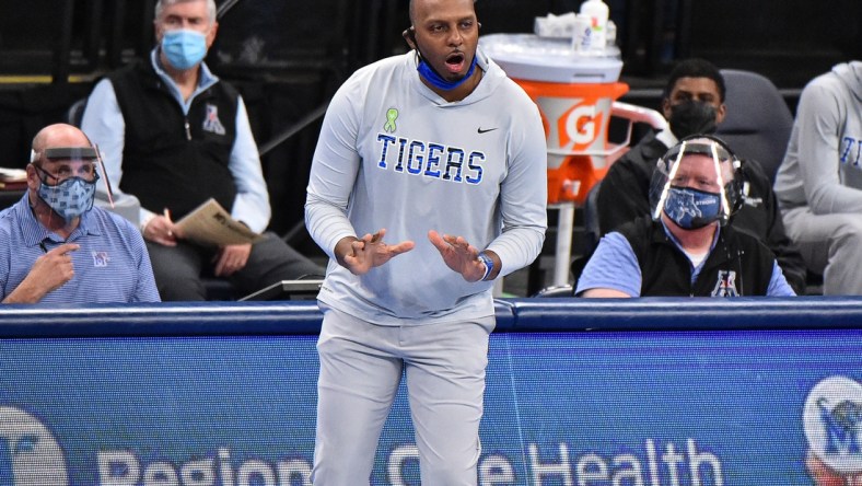 Feb 24, 2021; Memphis, Tennessee, USA; Memphis Tigers head coach Penny Hardaway during the first half against the Tulane Green Wave at FedExForum. Mandatory Credit: Justin Ford-USA TODAY Sports