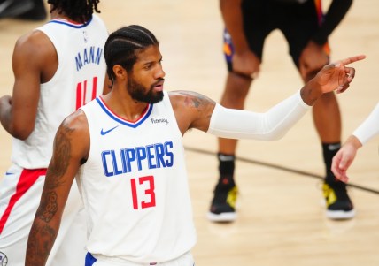 Los Angeles Clippers favored to beat Phoenix Suns in Game 6