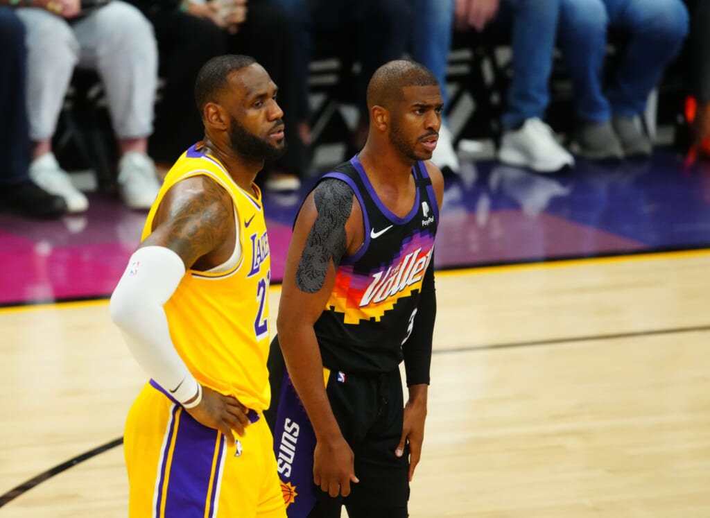 Chris Paul to the Los Angeles Lakers